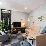 Cn150 Boutique Studio, Charming Flat
